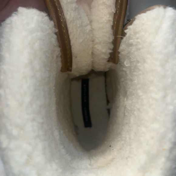 Tommy Hilfiger Brown and Navy Ankle Boots with Faux Fur Lining - Picture 6 of 7